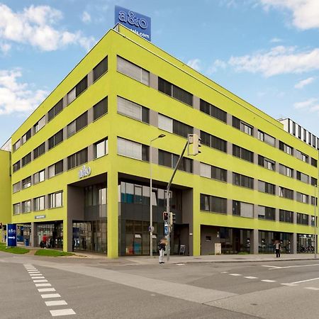 Albergue A&O Graz Hauptbahnhof Exterior foto